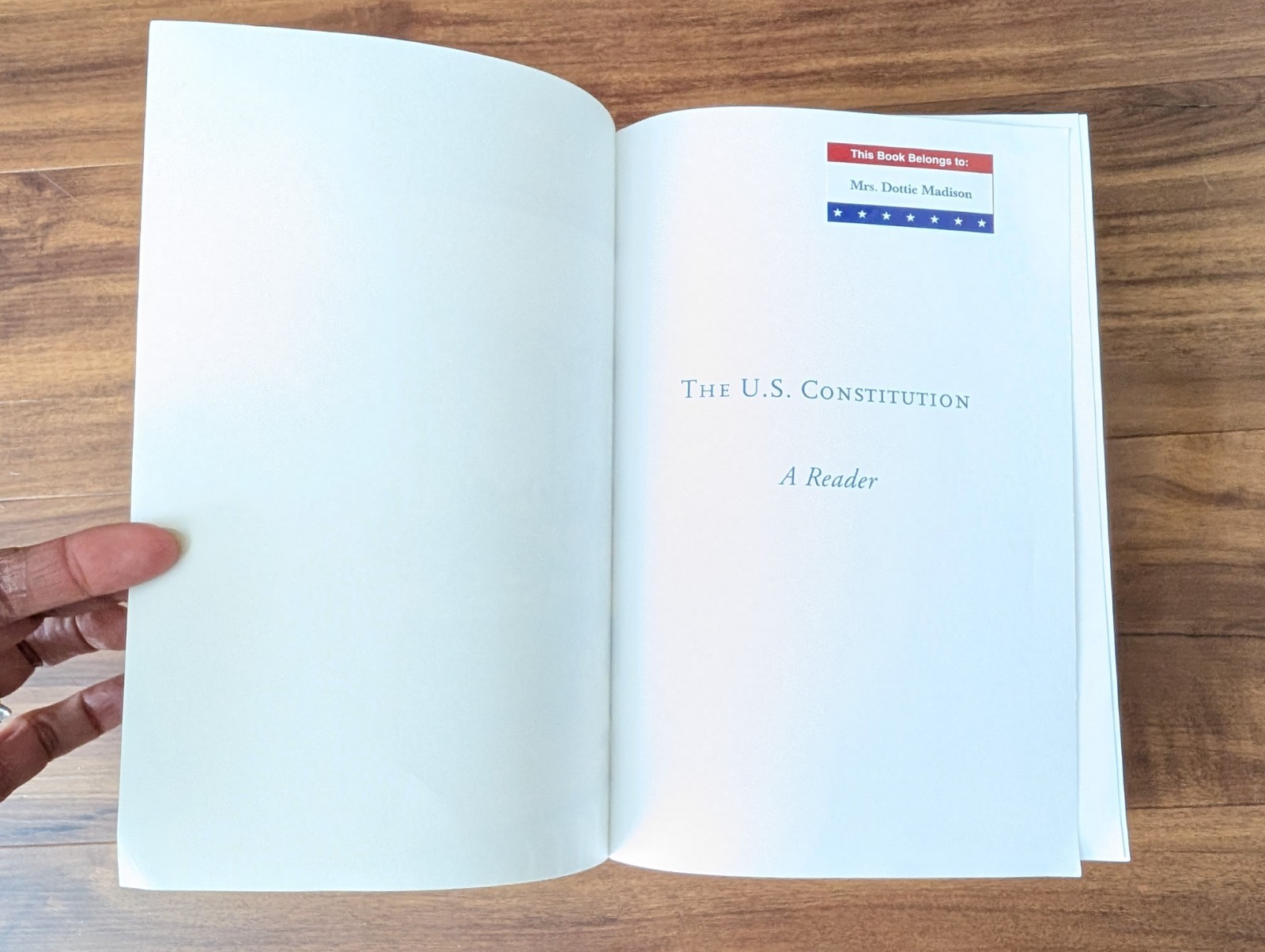 The U.S Constitution by Hillsdale College Politics Faculty