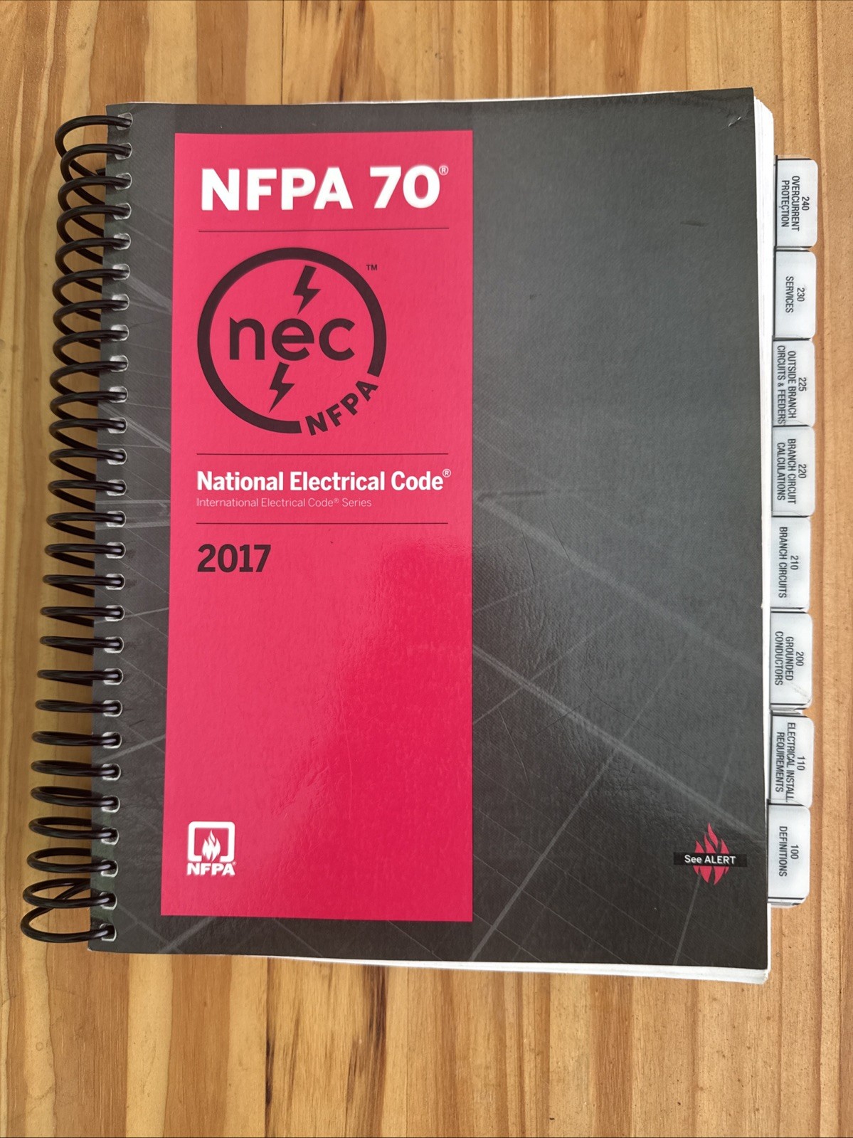 NFPA NEC 70 National Electrical Code 2017 Edition Spiral USA