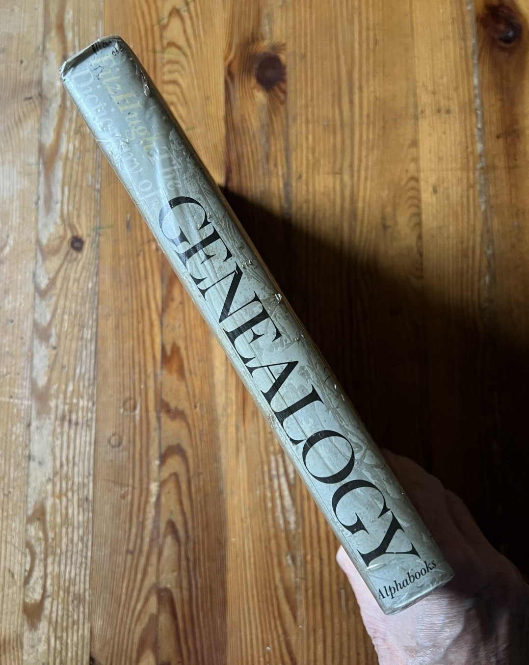 The Dictionary of Genealogy by Terrick V H FitzHugh – H/B 1986 VG condition