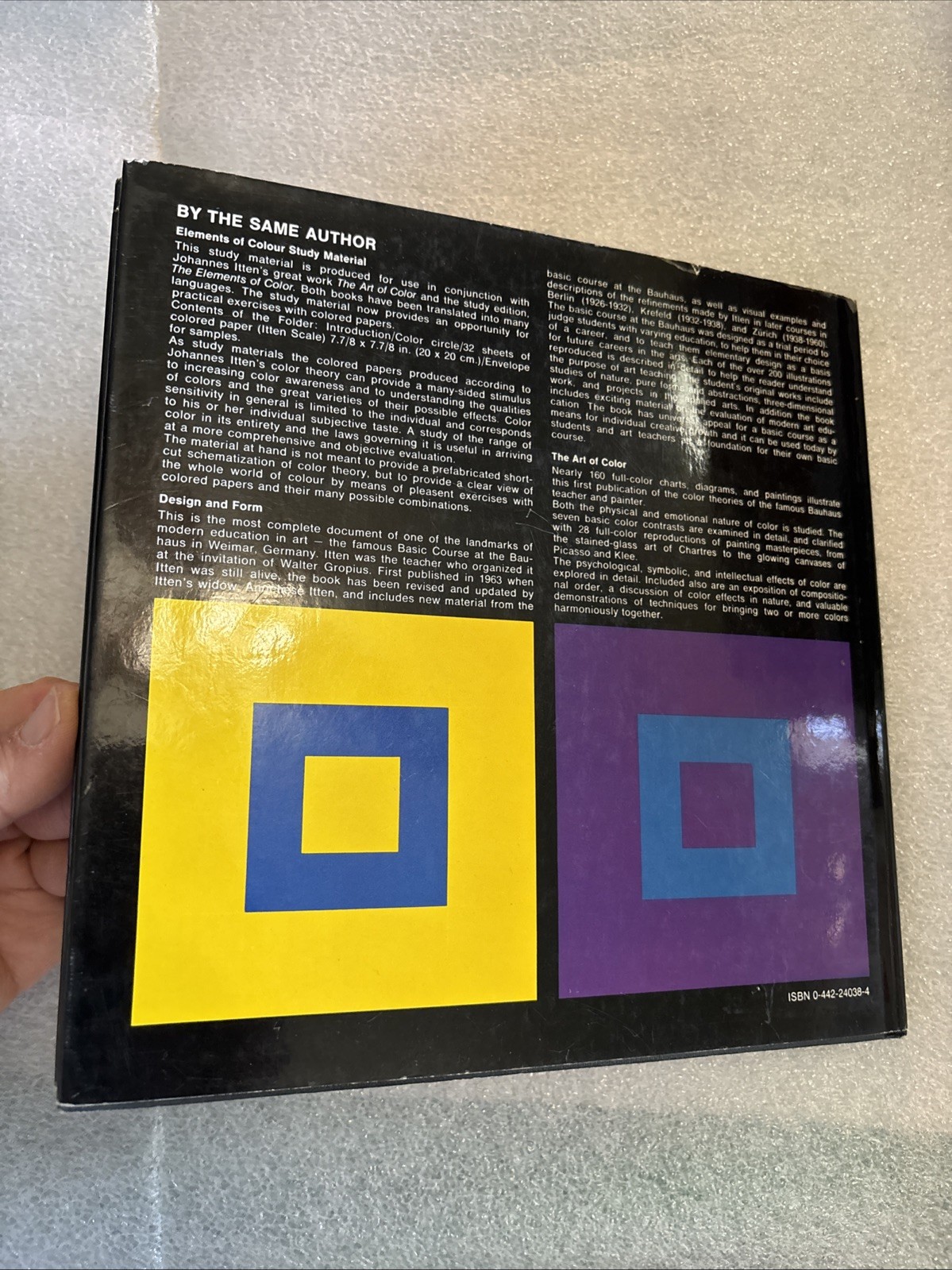 The Elements of Color: A Treatise on the Color System Johannes Itten HCDJ 1977