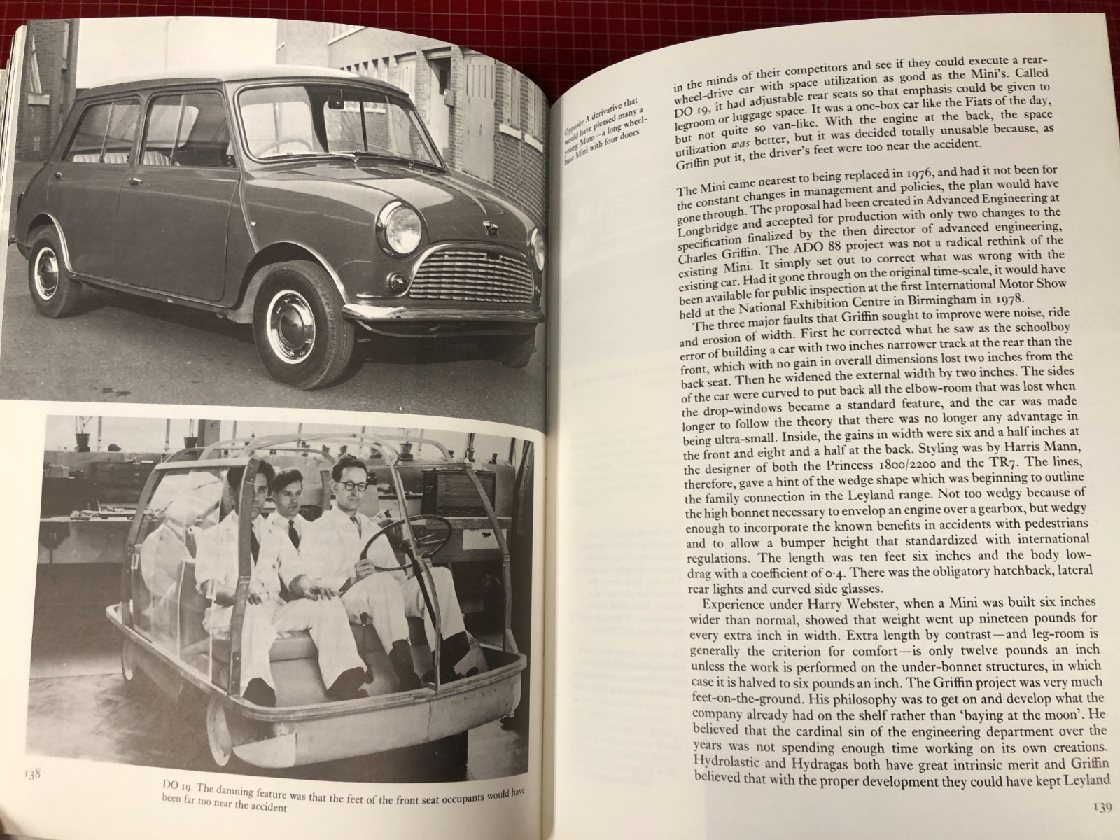 Mini: Thirty-five Years On Rob Golding, Rob Hardback Book Cooper Moke BMC Austin