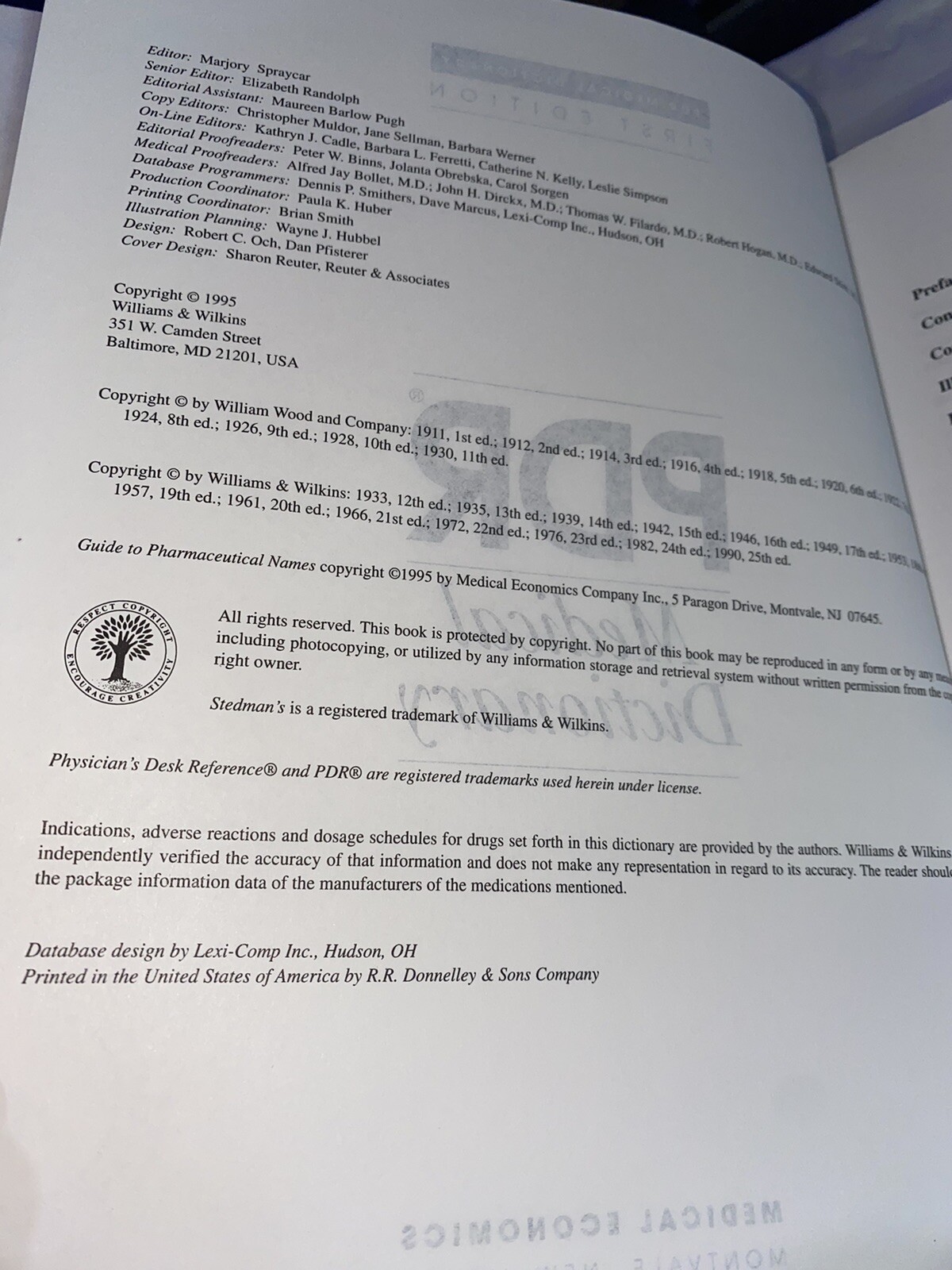 Medical Dictionary PDR Information Terminology 1st Reference