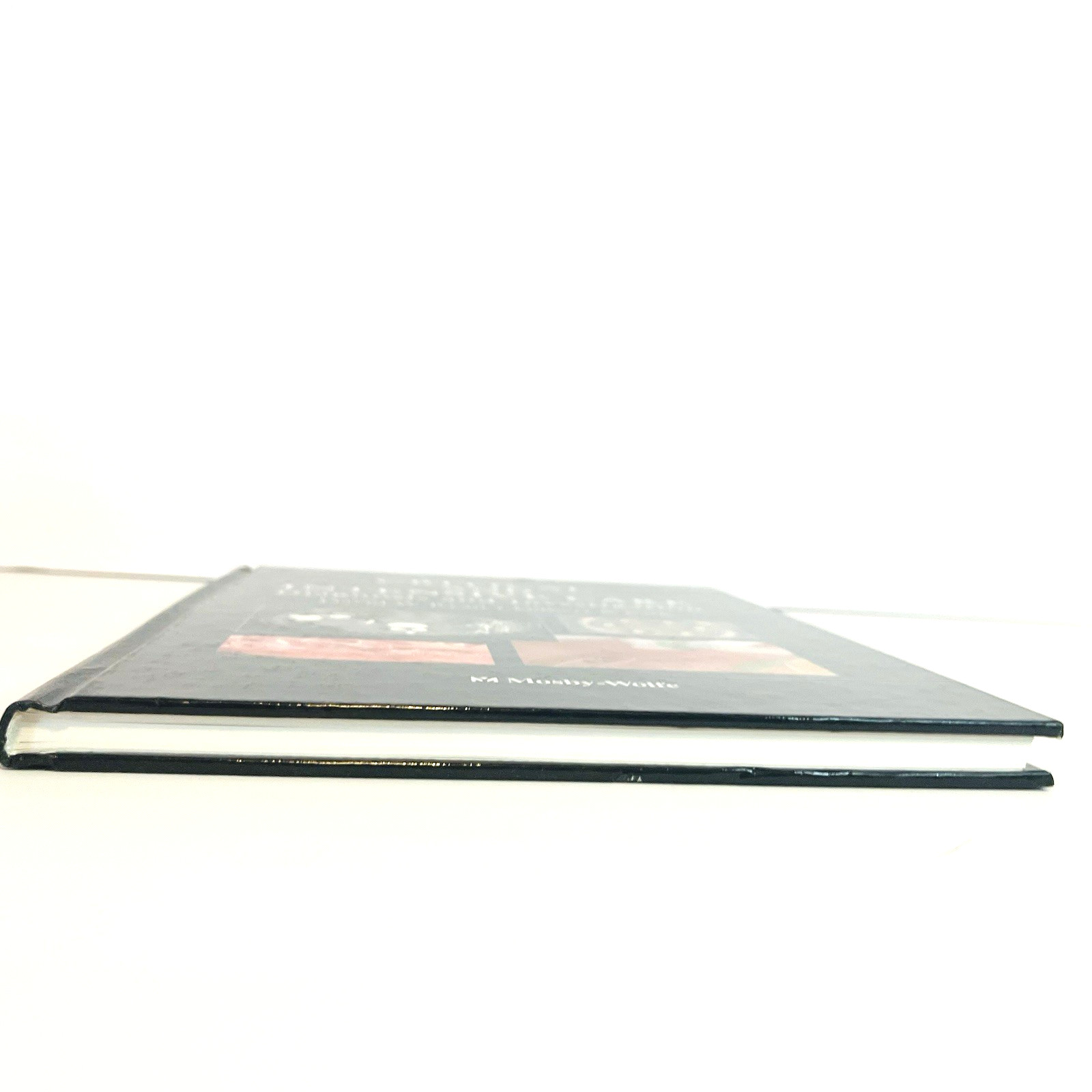 Color Atlas of Critical and Intensive Care Diagnosis Book Hardcover 1995