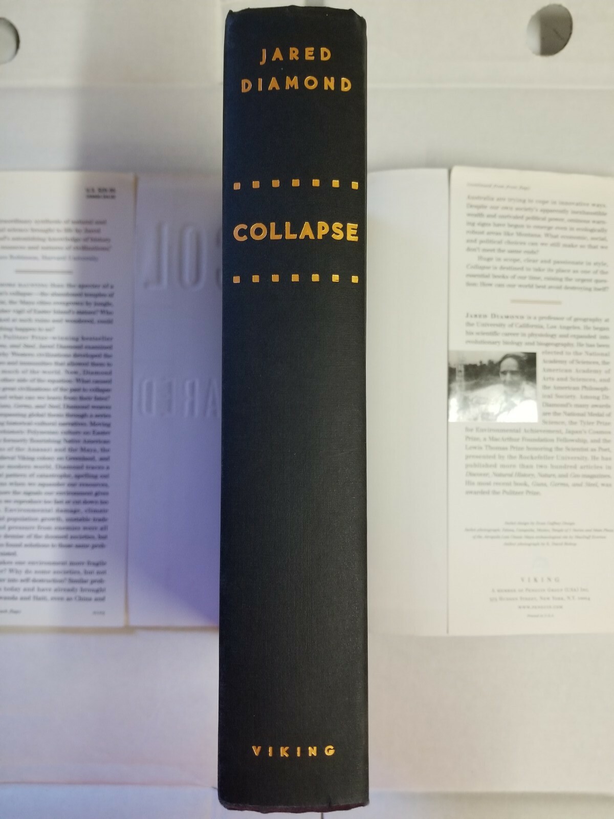 Collapse: How Societies Choose to Fail or Succeed by Jared Diamond