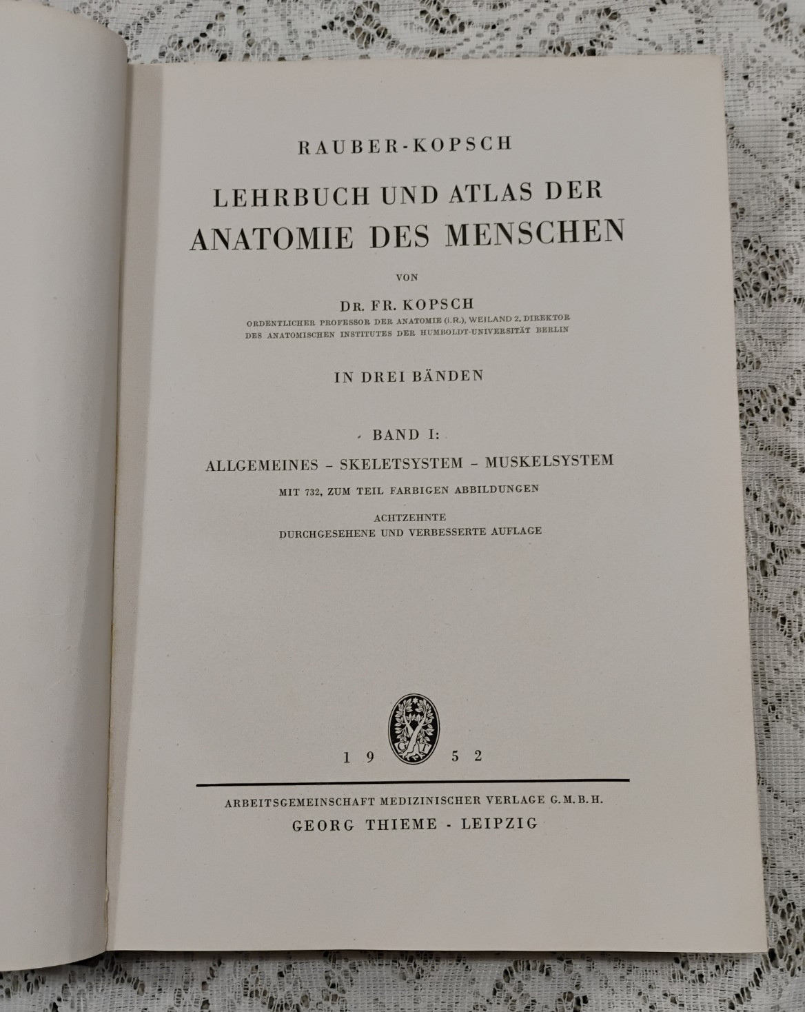 Atlas Of Human Anatomy 1952 Vol 1 In German Skeletal, Muscular General systems