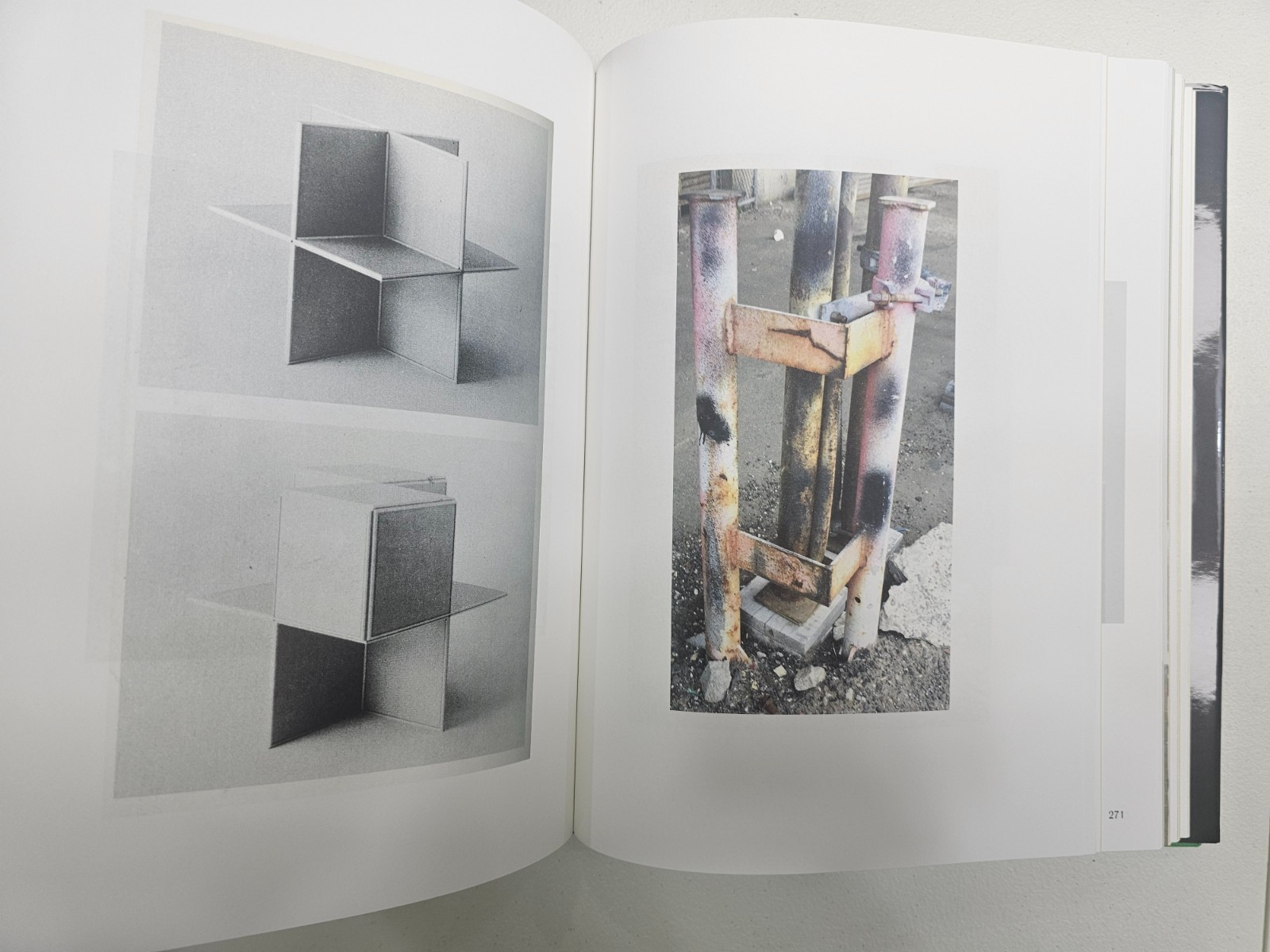 Matt Connors GUI(L)DE Special Edition of 240 Art Books