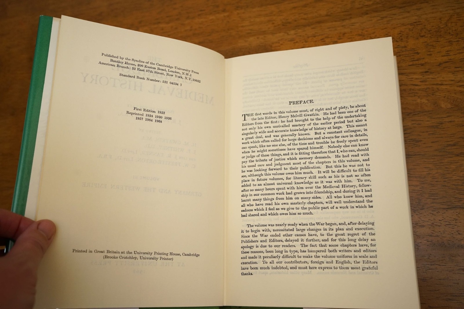 Cambridge Medieval History Volume 3: Germany and the Western Empire HB+DJ 1968