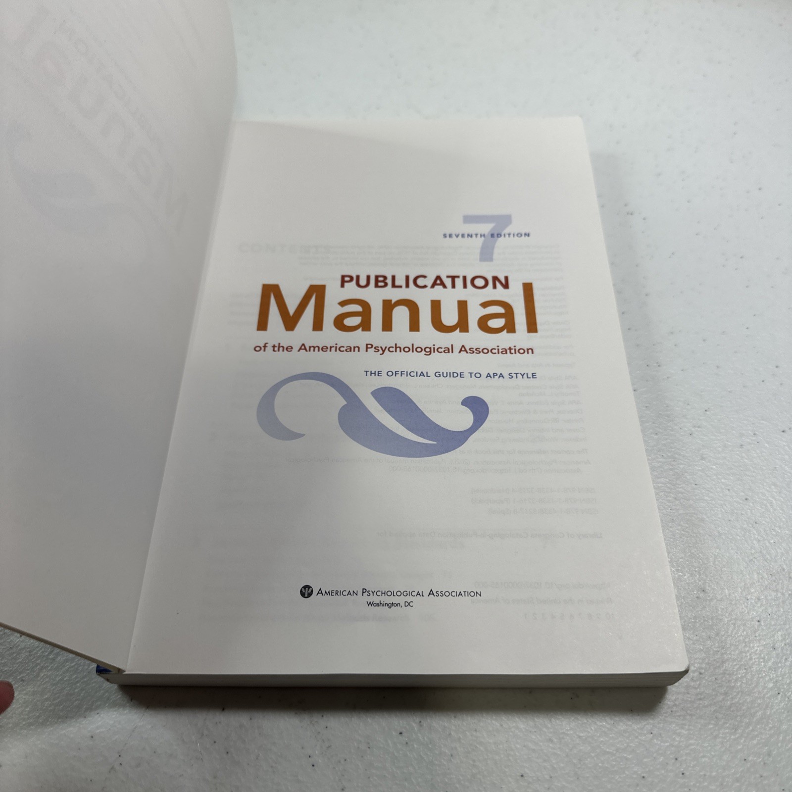 Publication Manual [OFFICIAL] 7th Edition of the American Psychological Associat