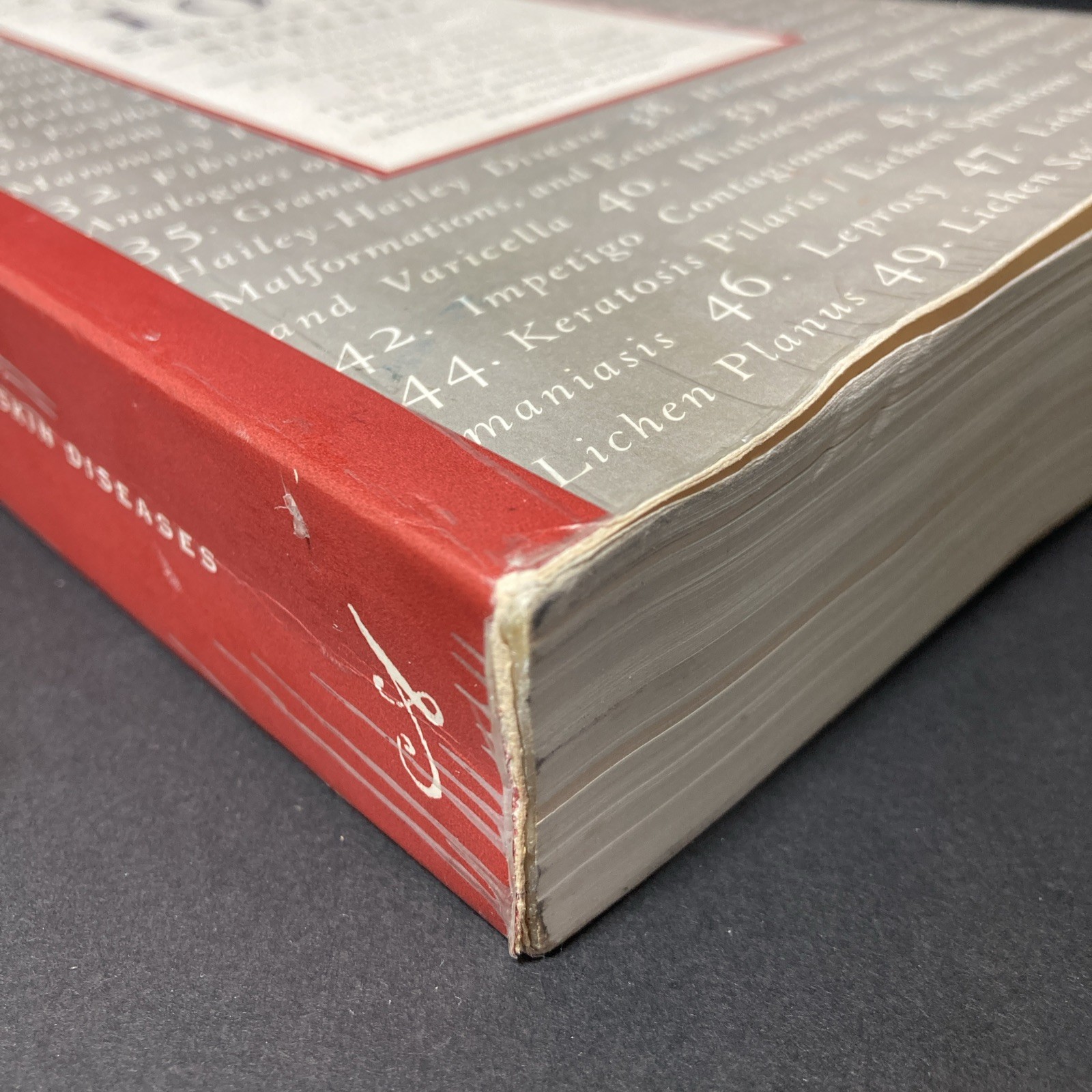 A Clinical Atlas of 101 Common Skin Diseases And Histopatholgic Correlation