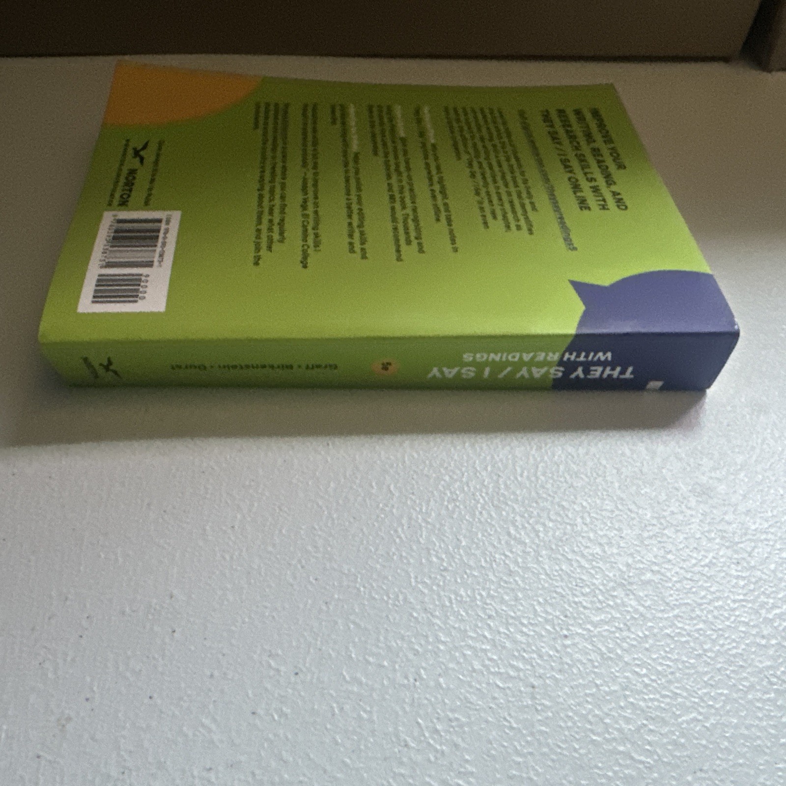 They Say / I Say with Readings 5th Edition (2021, paperback, Graff)